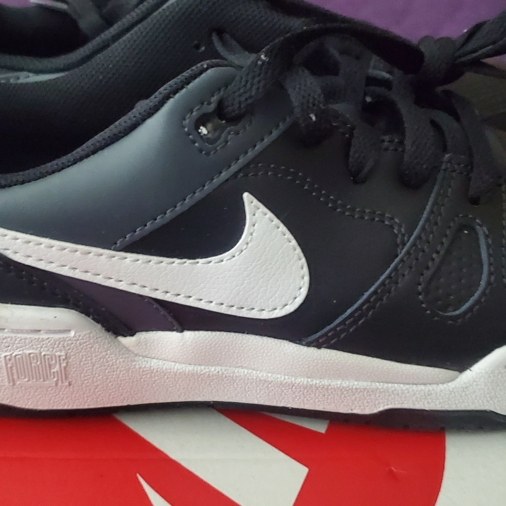 Nike Full Force Lo Youth Sneakers - Black and White - Picture 3 of 4